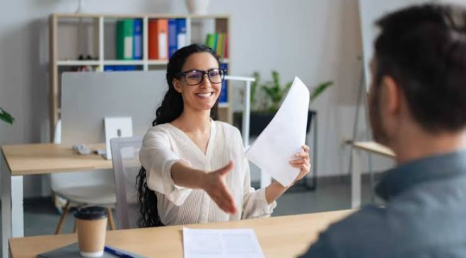 How to Find Suitable Positions in Crowded Job Markets